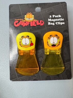 Garfield 2-Pack Magnetic Bag Clips - Yellow & Orange cat tongue excited